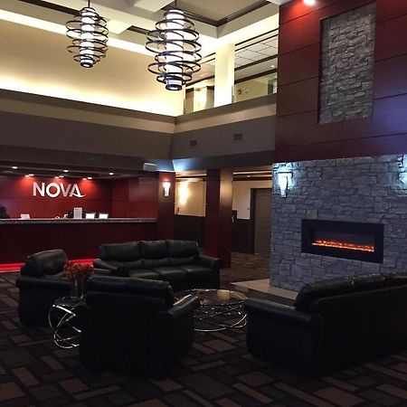 Chateau Nova Peace River Екстериор снимка