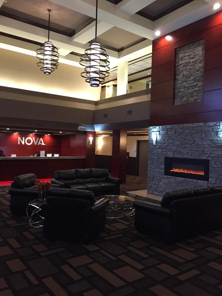 Chateau Nova Peace River Екстериор снимка